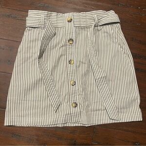 Abercrombie & fitch mini skirt button front size small